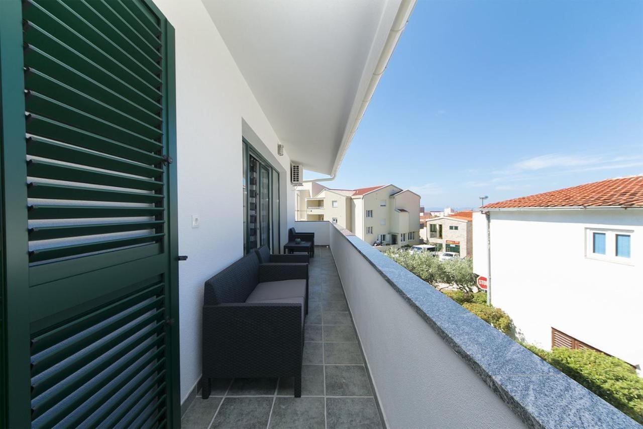 Apartments Sanja Baška Voda Dış mekan fotoğraf