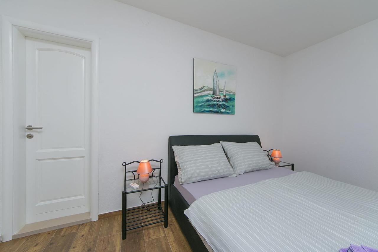 Apartments Sanja Baška Voda Dış mekan fotoğraf