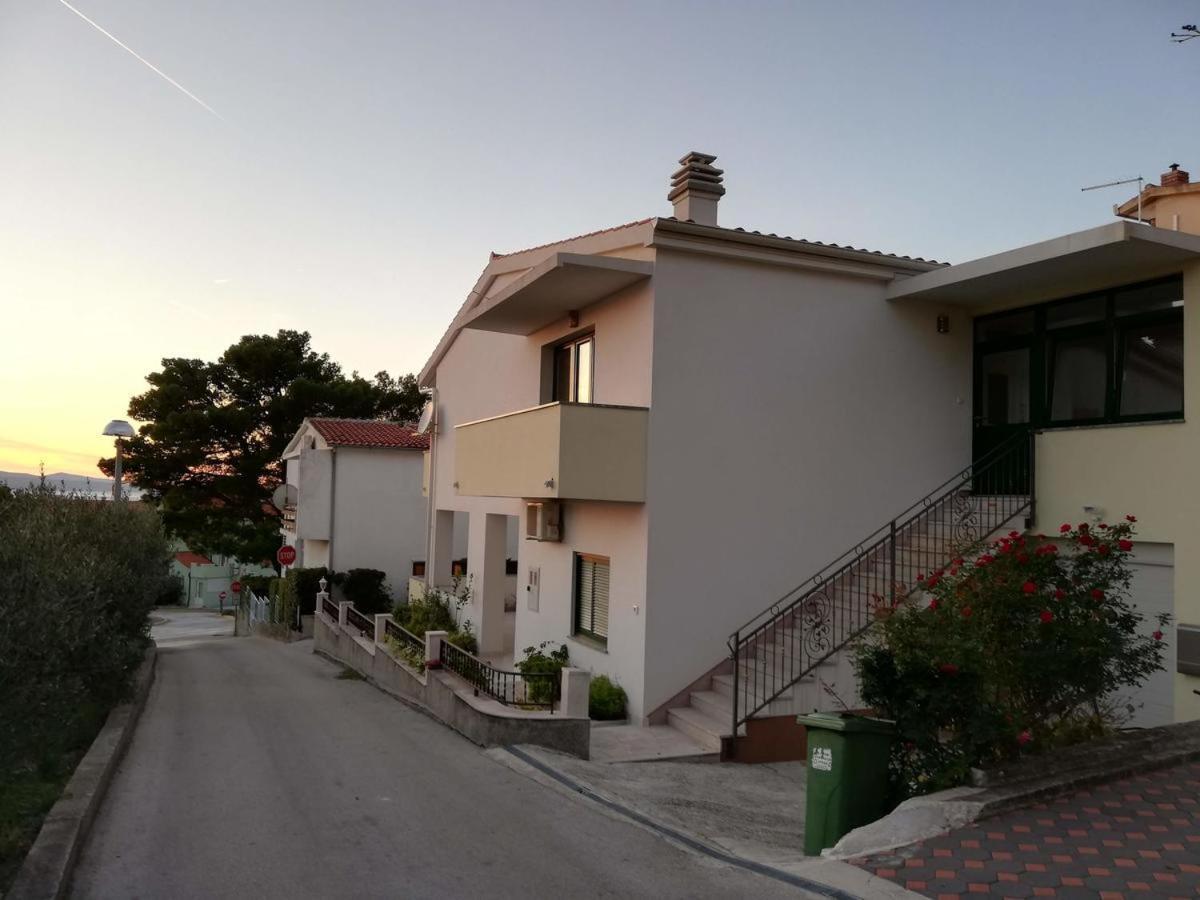 Apartments Sanja Baška Voda Dış mekan fotoğraf